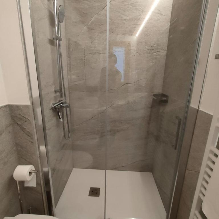 Gianni Rocca Apartments APPARTAMENTO PIANO 1 E 2 - Appartamento con 3 Camere da Letto - 43