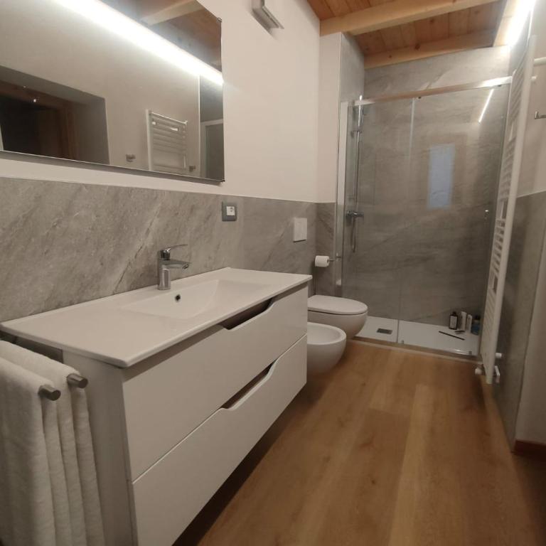 Gianni Rocca Apartments APPARTAMENTO PIANO 1 E 2 - Appartamento con 3 Camere da Letto - 42