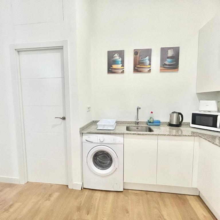 Aluche Aparment A - One-Bedroom Apartment - 17