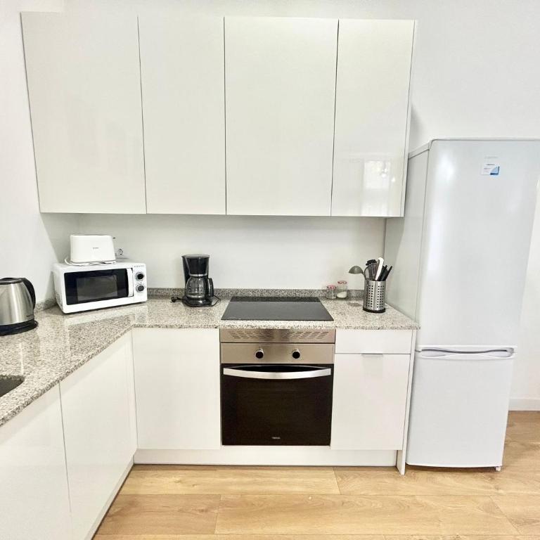 Aluche Aparment A - One-Bedroom Apartment - 18