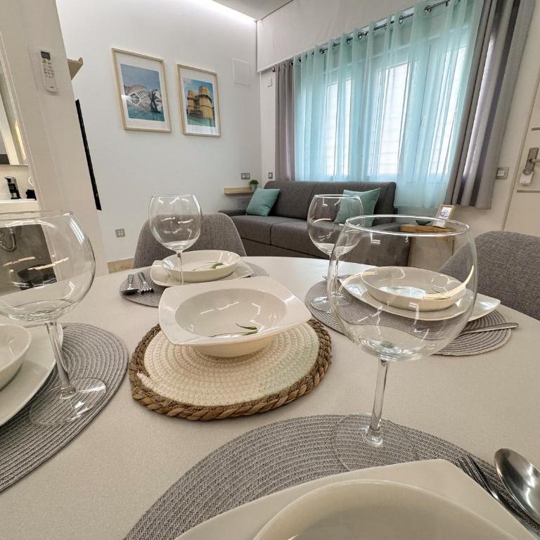 Apartamento céntrico cerca de Torres de Serrano y Viveros - One-Bedroom Apartment - 13