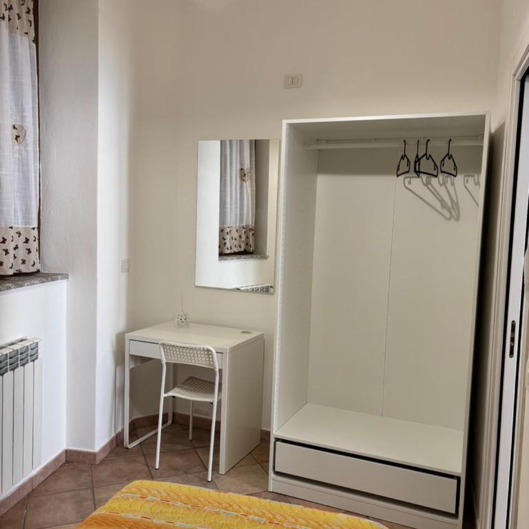 Casa Giorgio - Appartamento con 3 Camere da Letto - 23