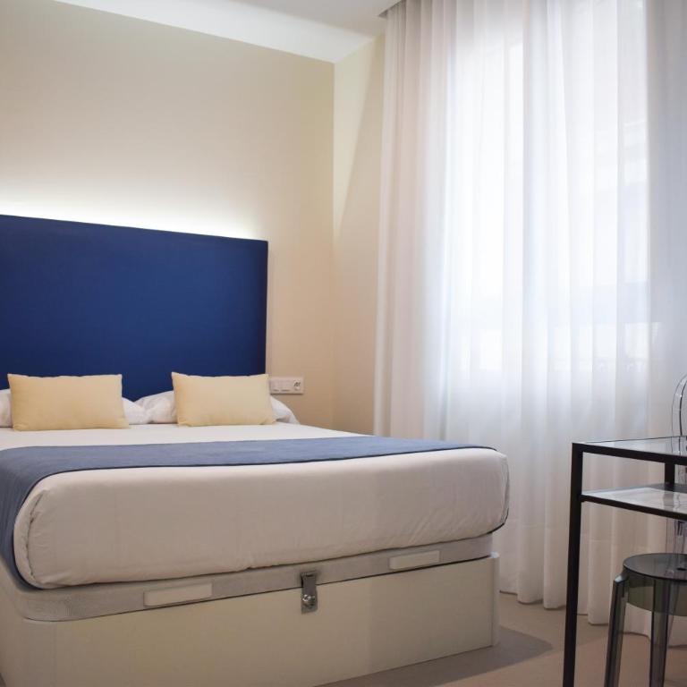Sevilla DosTorres - Habitación Doble Superior - 4