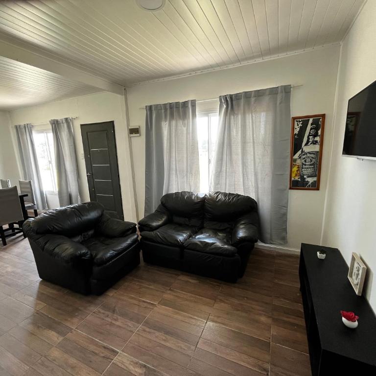 Paz&Mar - Three-Bedroom House - 4