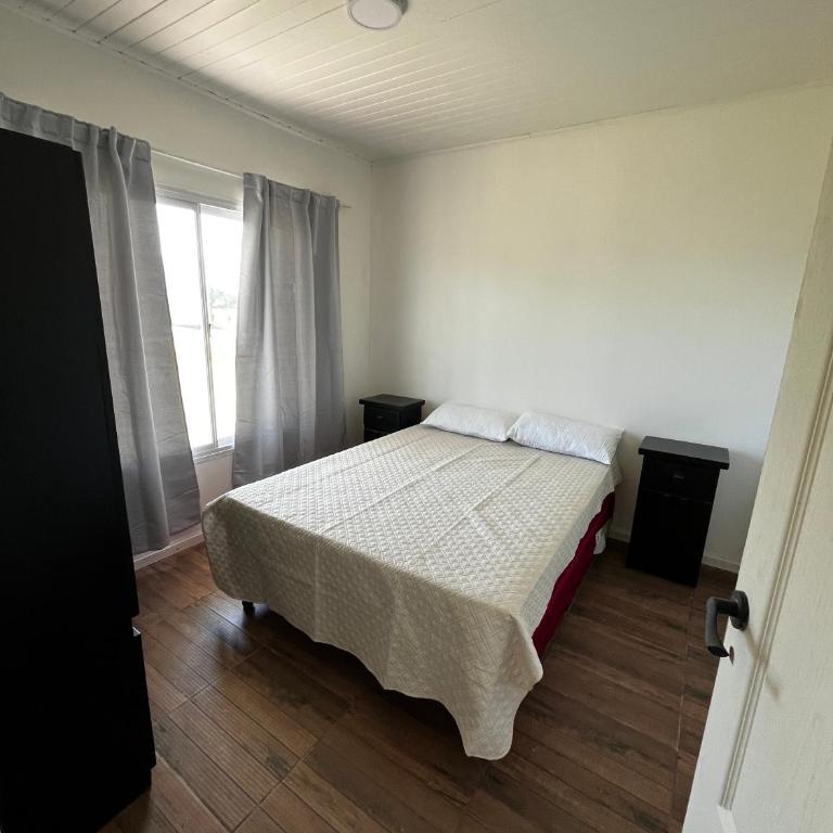 Paz&Mar - Three-Bedroom House - 11