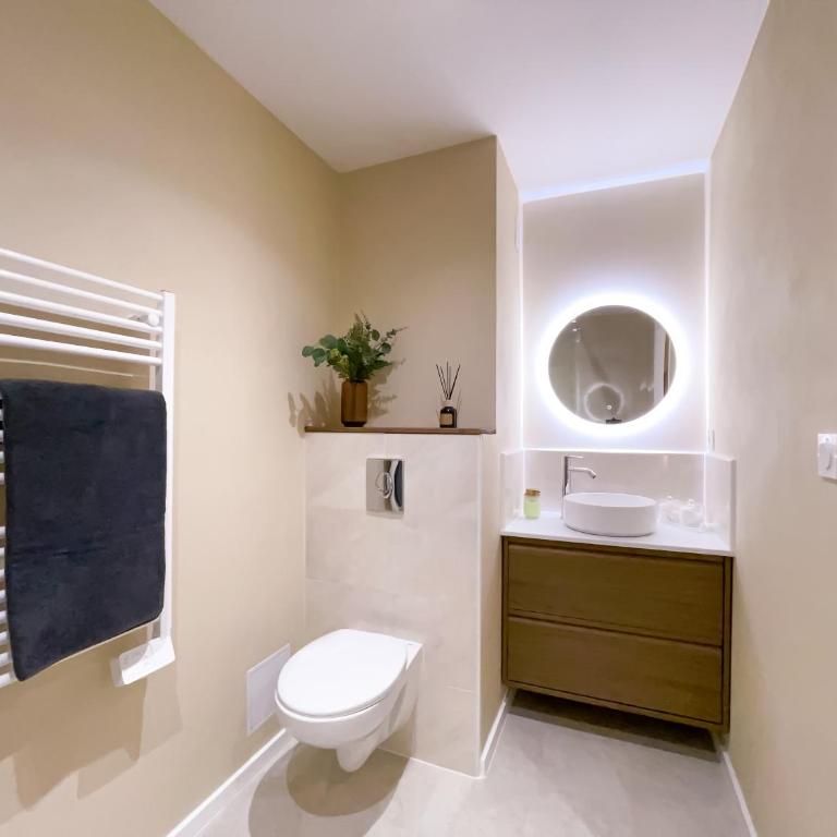 Natural One - One-Bedroom Apartment - 8