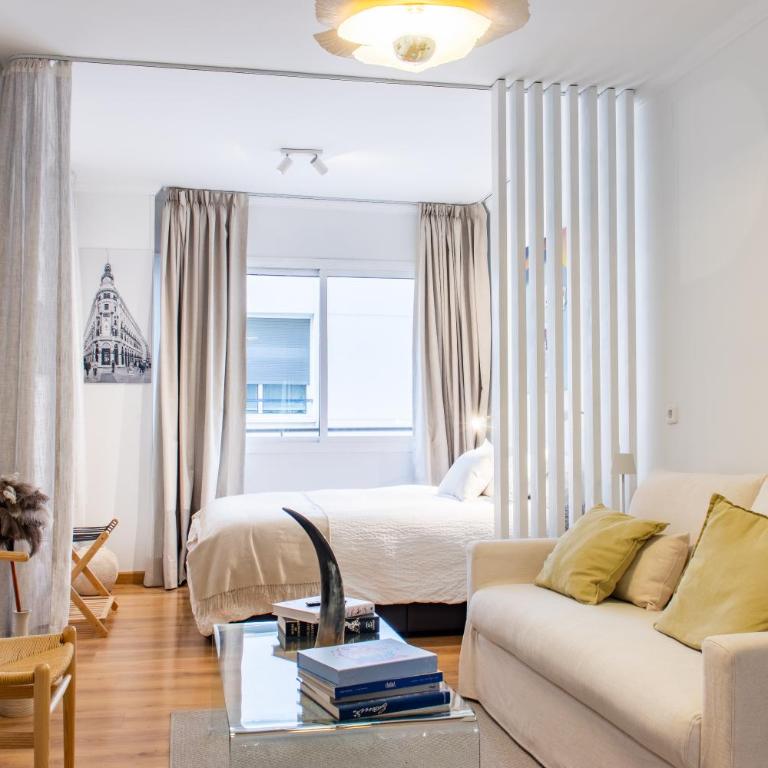 Best Location Puerta de Alcalá - One-Bedroom Apartment - 1
