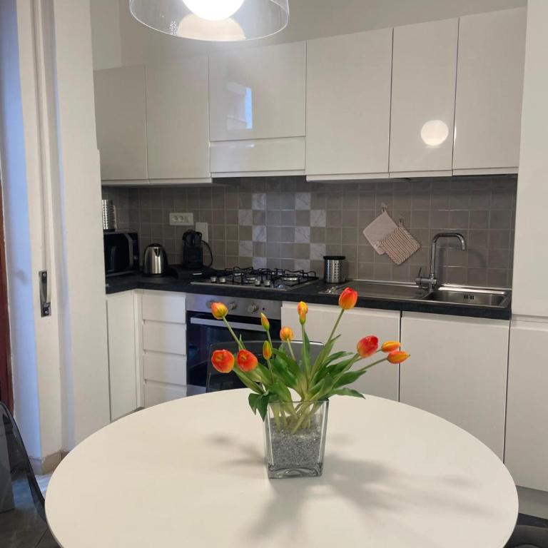 Dama Maria Elena - 1 min walk to Valle Aurelia Metro - Appartamento con 2 Camere da Letto - 9