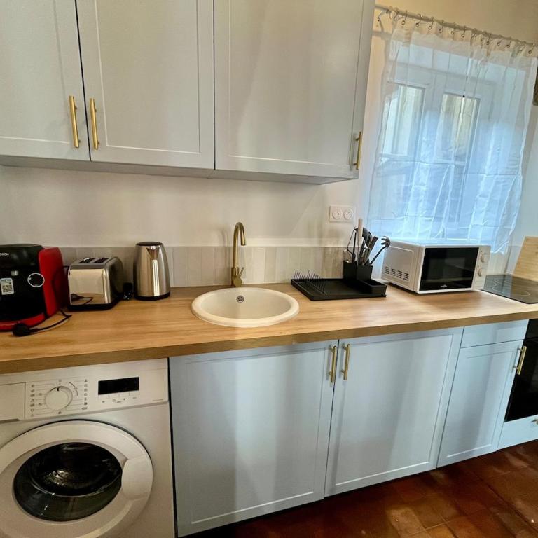 Le Bleuet de Rouen - One-Bedroom Apartment - 7