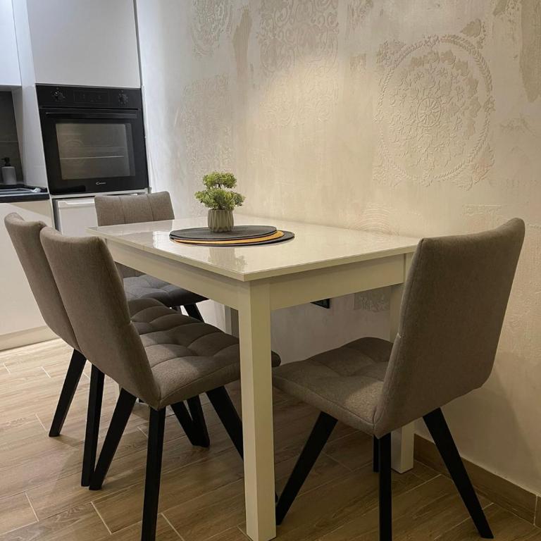 Tontic Lux Residence Hill 53 - Studio Apartment - 11