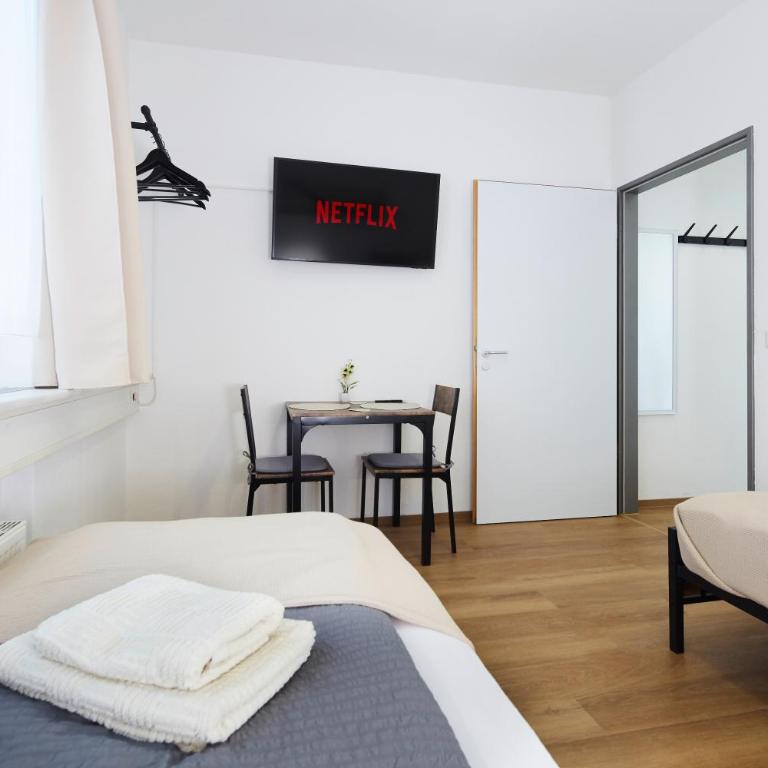 Lemon Suites 2, Apartment für kleine Gruppen und Teams - Two-Bedroom Apartment - 8