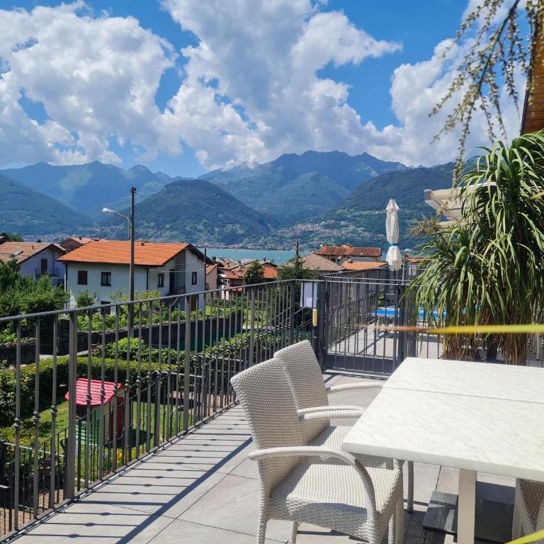 Riva del Lario Home Colico - Appartamento con 2 Camere da Letto e Terrazza - 6