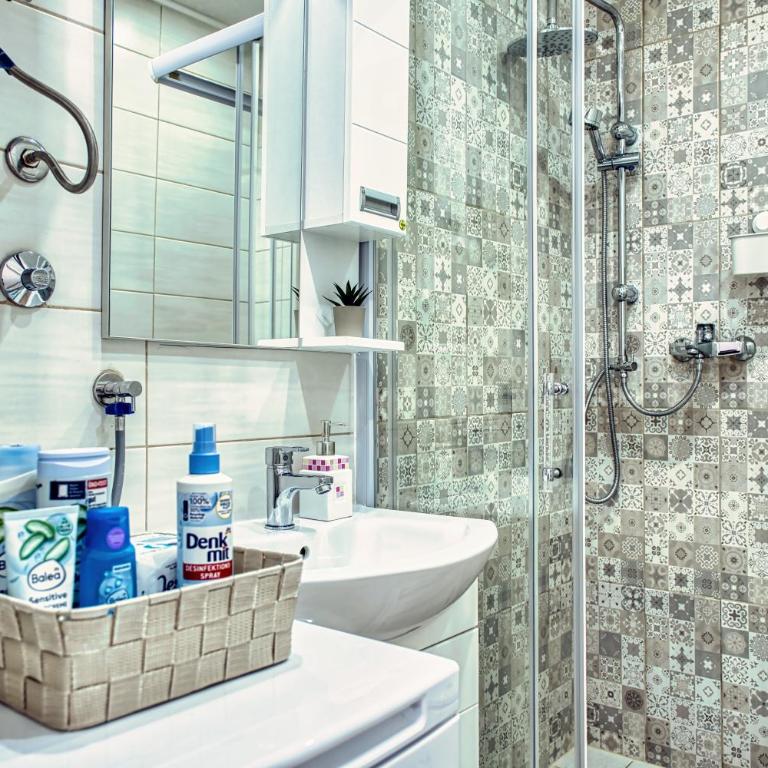 Apartment Alice's dream with free garage - One-Bedroom Apartment - 29