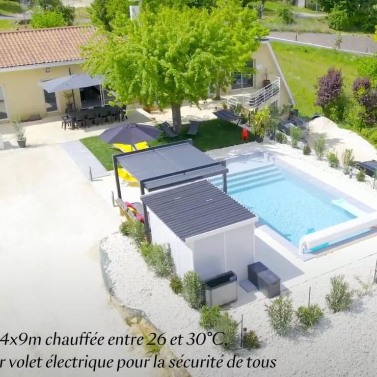 La Villa d Elsa 10-12 pers piscine chauffée 500m du centre ville - Villa - 1