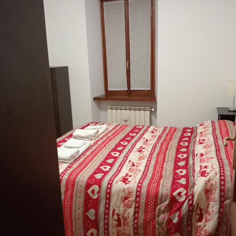 Mansarda Monte Bianco - Apartment with Mountain View - 1