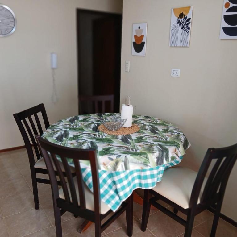 Depto Córdoba centro 4 ambientes - Apartamento de 2 dormitorios con vistas a la ciudad - 8