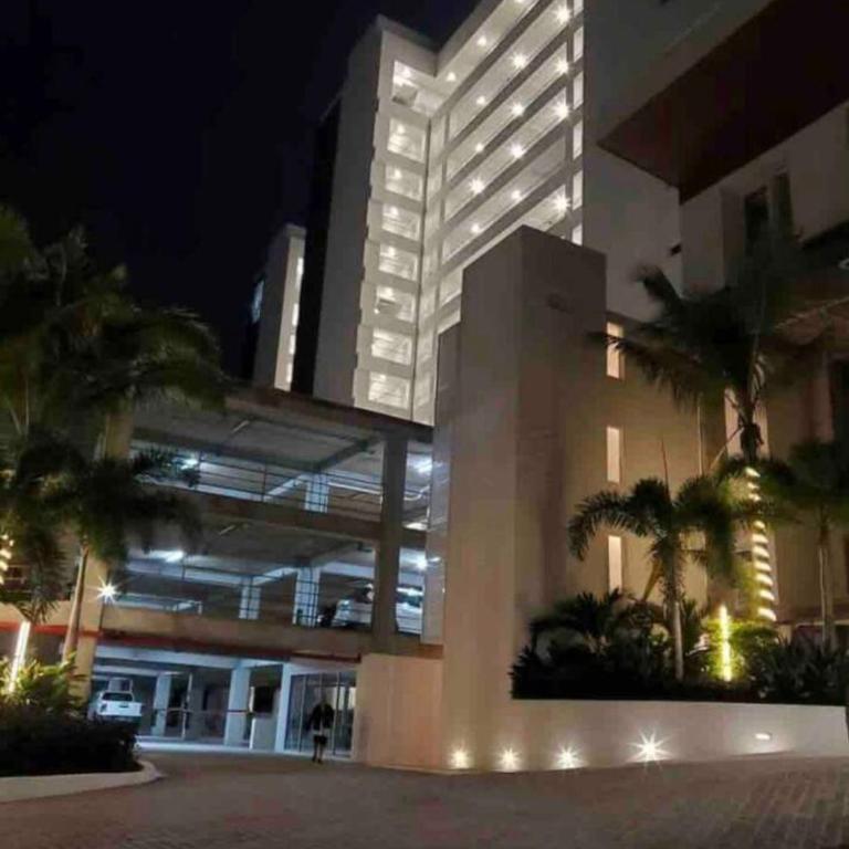 Luxury 12th-Floor Condo, Ocean View, Near Malecon - Apartamento de 1 dormitorio - 29