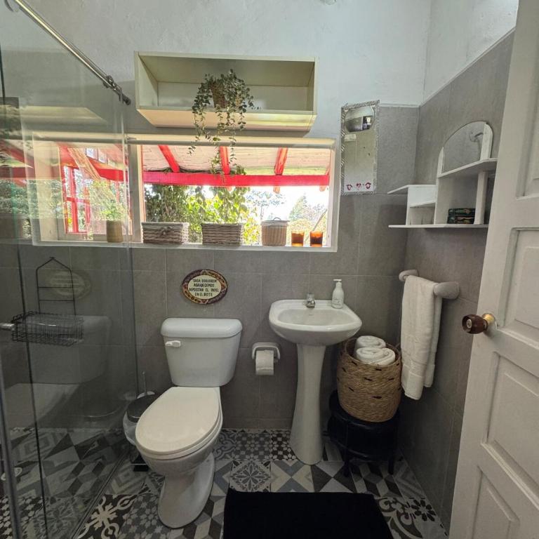 Madrigal or red finquita - Two-Bedroom House - 39