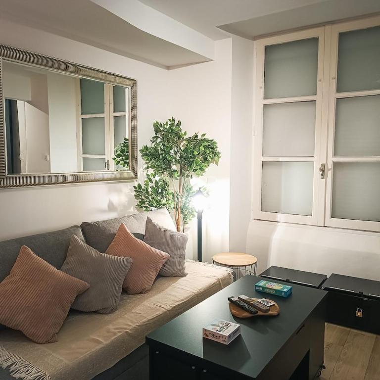 Studio de Charme Quartier Carmes - One-Bedroom Apartment - 12