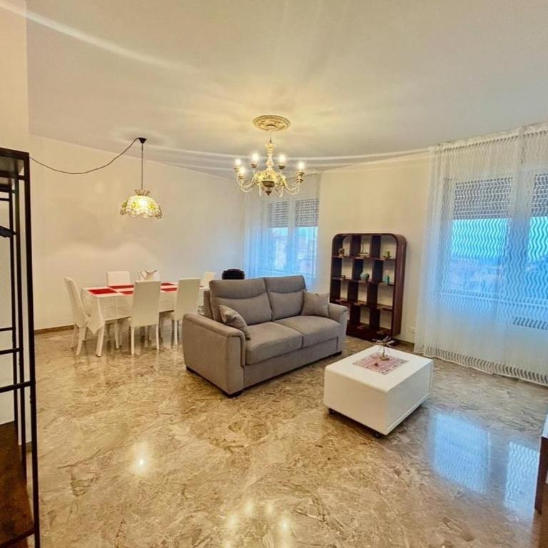 Luxury House San Felice - Two-Bedroom Apartment with Balcony - 5