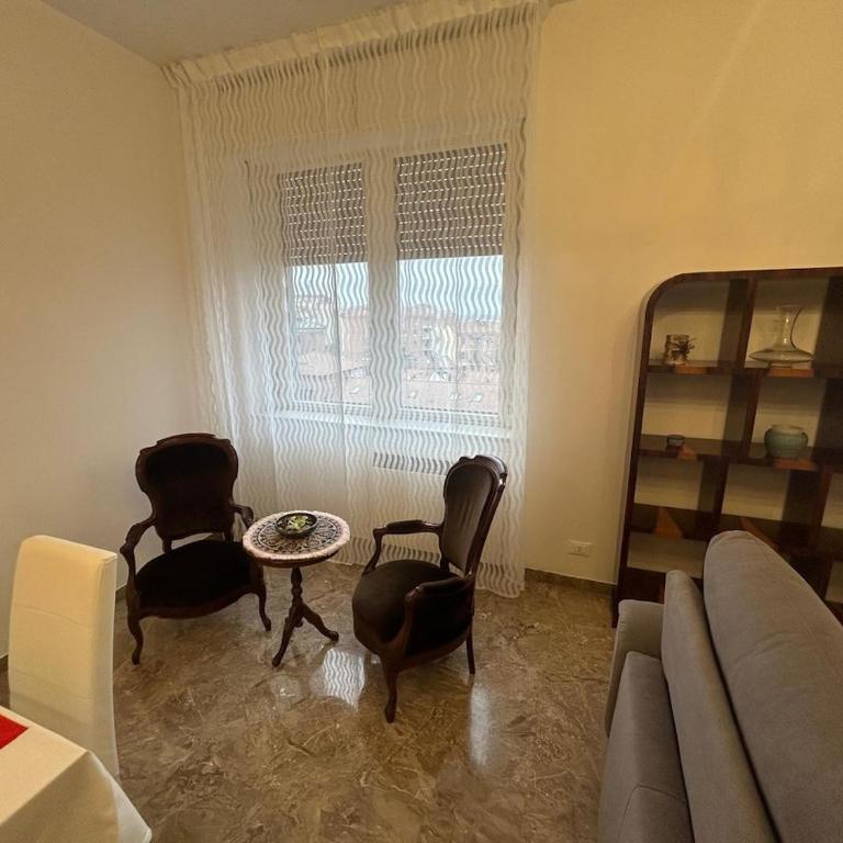 Luxury House San Felice - Two-Bedroom Apartment with Balcony - 3