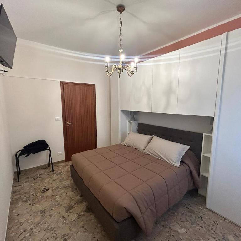 Luxury House San Felice - Two-Bedroom Apartment with Balcony - 15