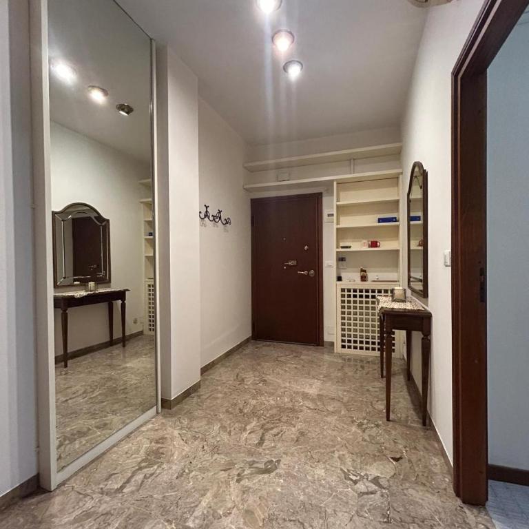 Luxury House San Felice - Two-Bedroom Apartment with Balcony - 24