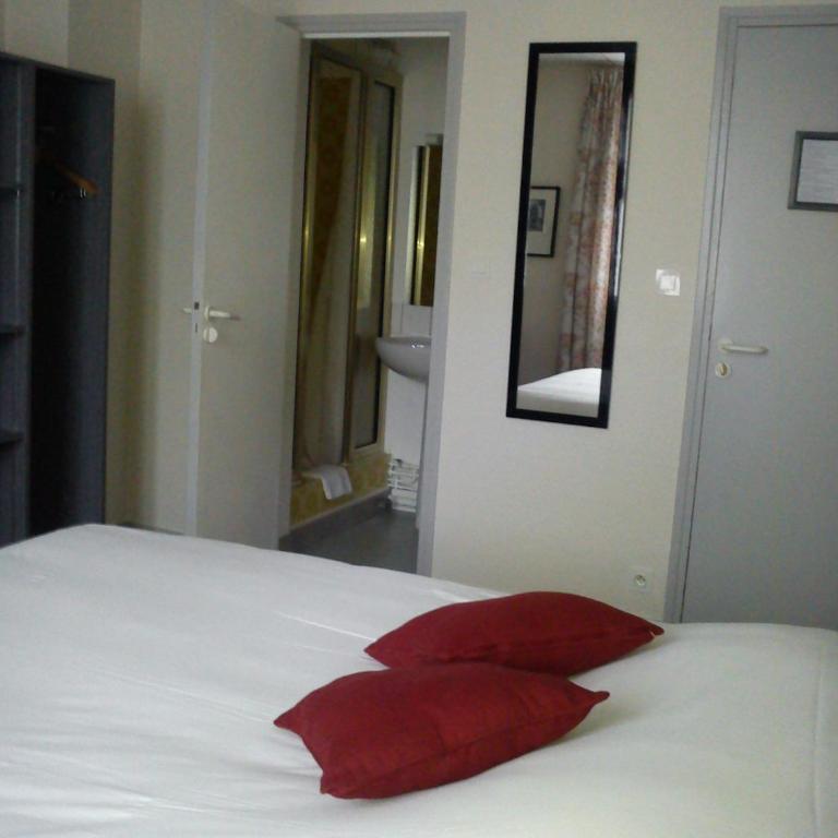 Hôtel Carmin - Chambre Double Confort - 18