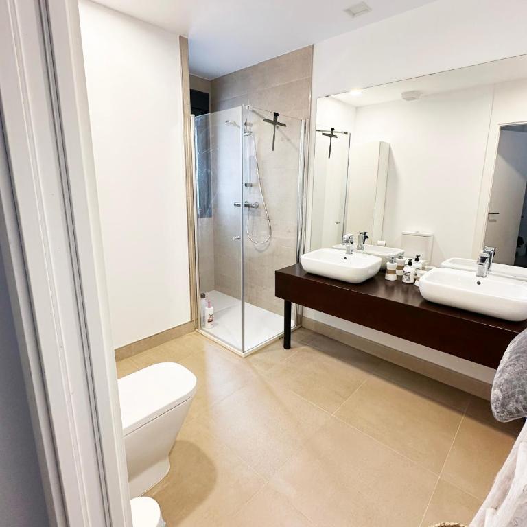 Modern Apartment with Year-Round Open Pool - Apartamento de 3 dormitorios - 20
