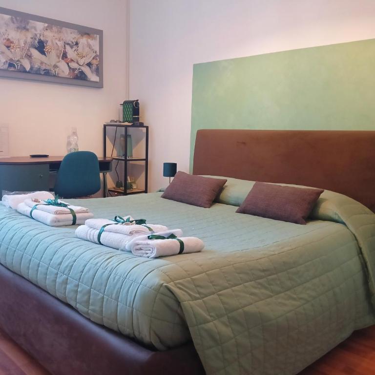 Brà Guest House - Camera Matrimoniale con Bagno Privato - 3