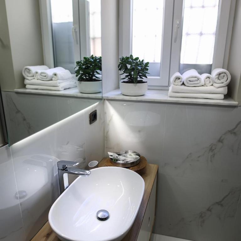 FFlats Modern Apartment In the Heart of Naples - 201 - Appartamento con 2 Camere da Letto - 13