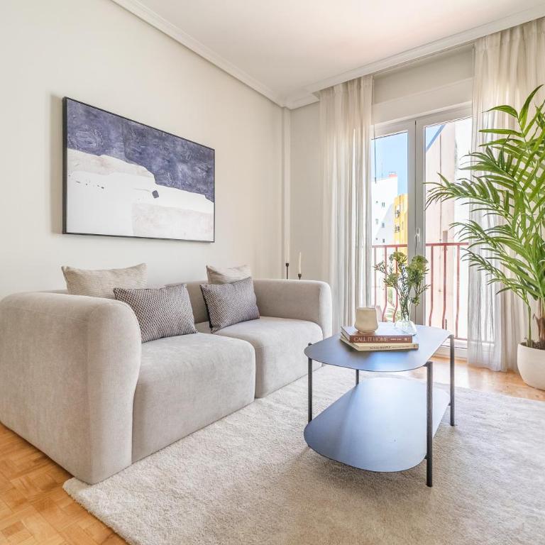 Luminoso y confortable en el centro de Madrid - Apartment mit 3 Schlafzimmern - 1
