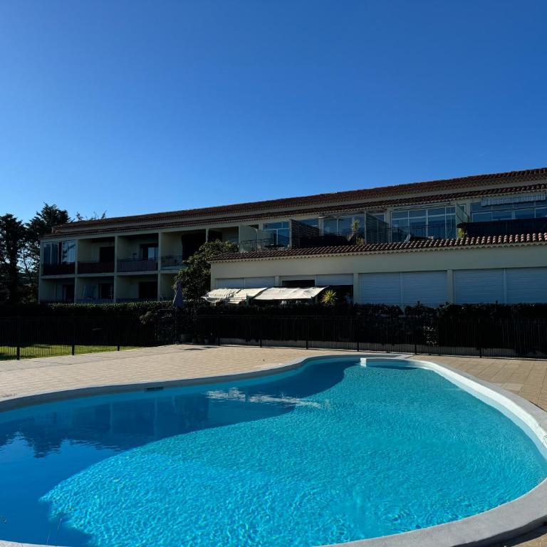 Le Cocon Marin , Vue mer , Clim , Parking , Piscine - Apartment mit 1 Schlafzimmer - 30