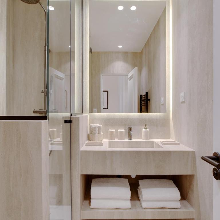 Pick A Flat's apartment in Opéra- Rue Lafitte - Appartement 3 Chambres - 17