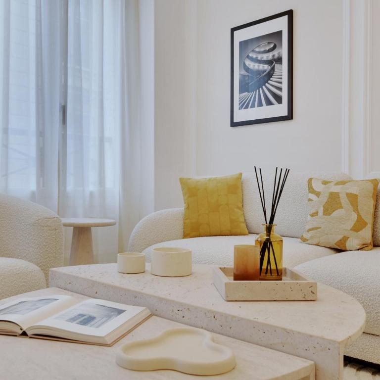Pick A Flat's apartment in Opéra- Rue Lafitte - Appartement 3 Chambres - 5