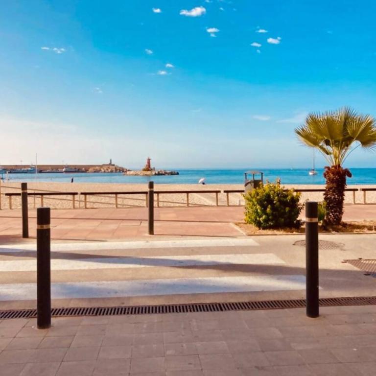Encantador Apartamento en Primera Línea de Playa - Two-Bedroom Apartment - 19