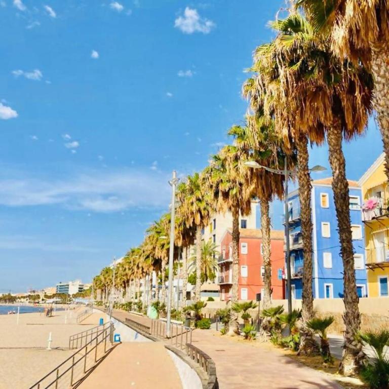 Encantador Apartamento en Primera Línea de Playa - Two-Bedroom Apartment - 21