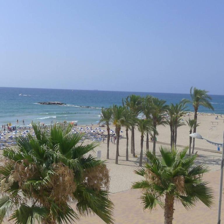 Encantador Apartamento en Primera Línea de Playa - Two-Bedroom Apartment - 23