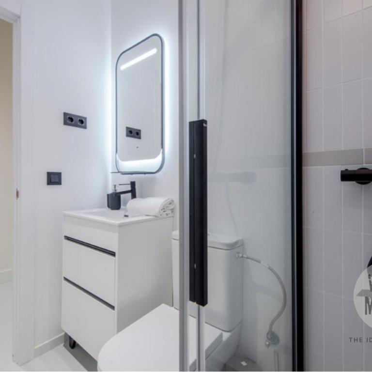 Reencuentro en Madrid para 2, vive Mira el Río Alta 10 E3 - Studio Apartment - 13