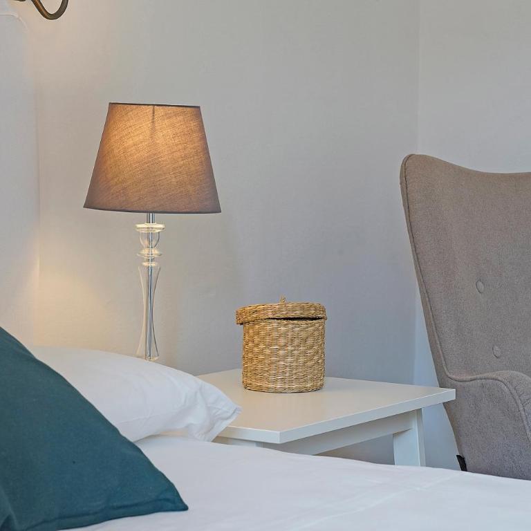 PeschieraHome Apartments - Appartamento con 2 Camere da Letto - 8