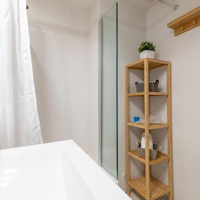 Travel Habitat Torres de Serrano - Apartment - 16