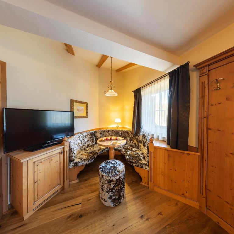 Hotel Albion Mountain Spa Resort Dolomites - Suite con Balcone - 4