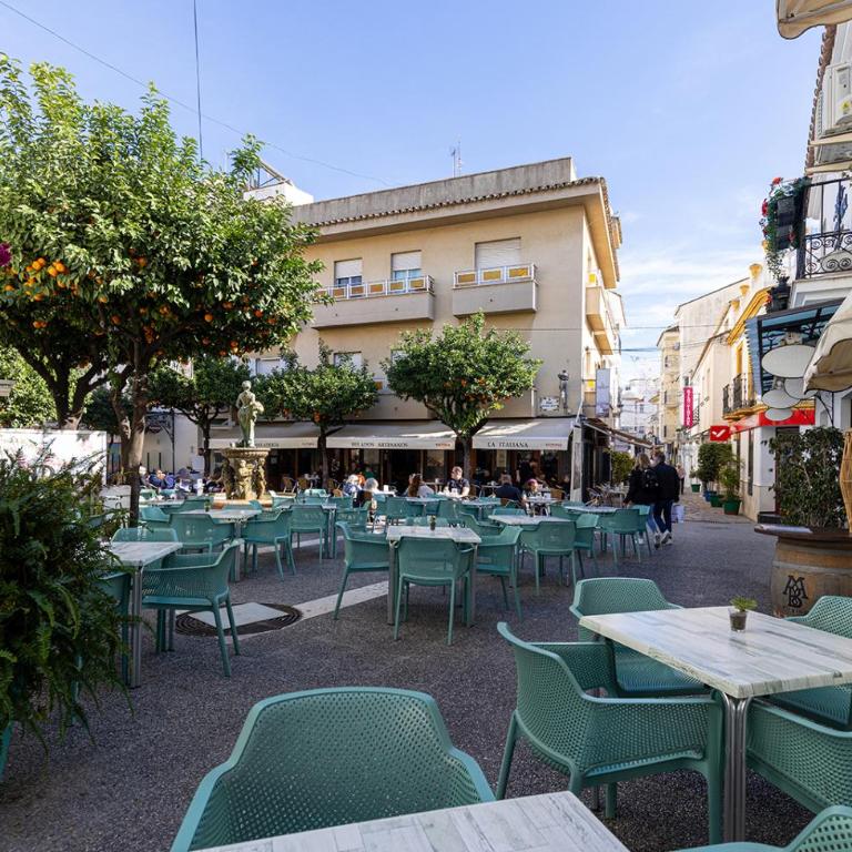 Estepona Old Town Apartments with a sea view OS - Two-Bedroom Apartment - 49