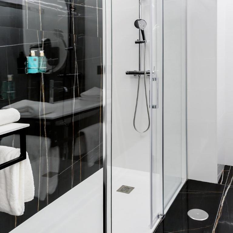 Hotel Aptos Alejandra Homes by Maxi Hoteles - Deluxe One-Bedroom Apartment - 18