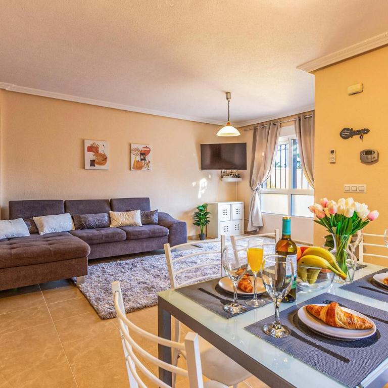 3 Bedroom Amazing Home In Orihuela Costa - Casa Vacacional de 3 dormitorios - 1