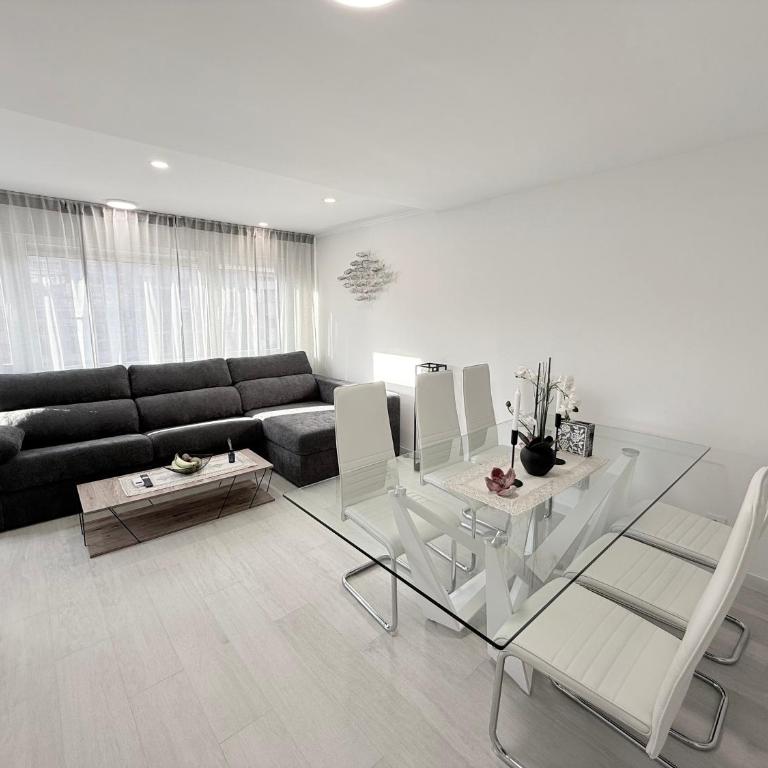 Penthouse en Avenida Rei Jaume I - Apartment with Terrace - 2