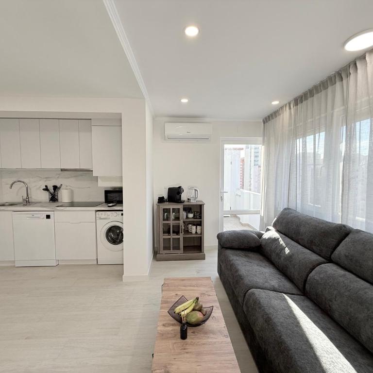 Penthouse en Avenida Rei Jaume I - Apartment with Terrace - 9