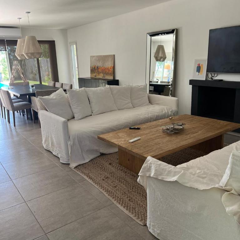 Modern & Functional - Villa - 14