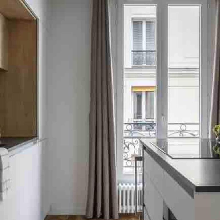 Paris Cozy Apartment 15th Dist- EIFFEL TOUR - Apartamento de 2 dormitorios - 4