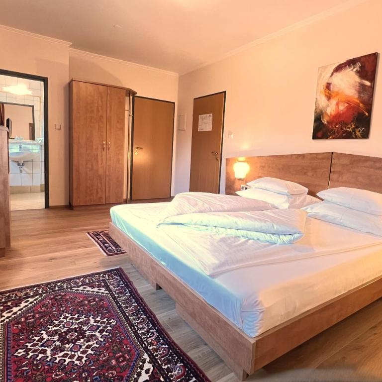Der Marienhof Hotel Garni - Standard Doppelzimmer inkl. Parkplatz (nach Verfügbarkeit) - 2